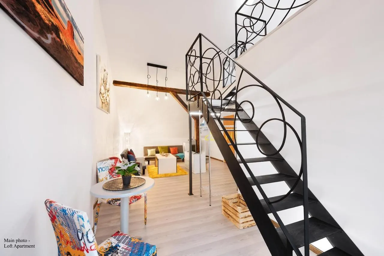 Apart Otel Republic Square Loft Apartments Prag